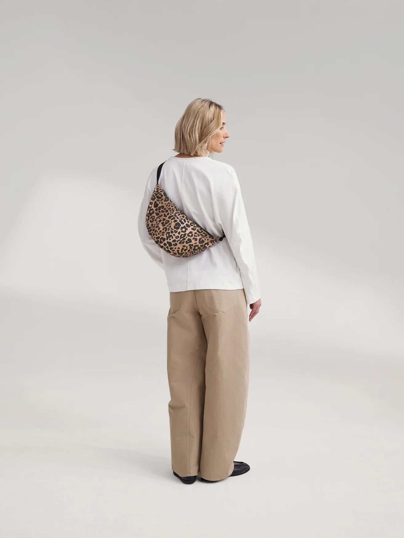 Cotton Adult Fanny Pack | Brown Leopard - Image 8