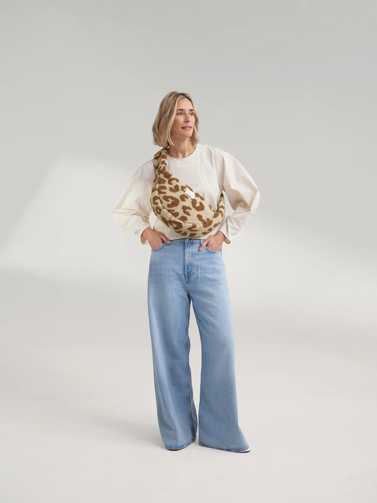 Teddy Mini Cross Body Bag | Leopard - Image 3